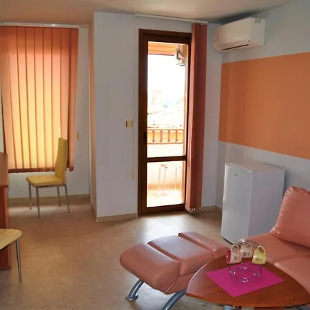 House Dimitrovi Pensjonat 3*