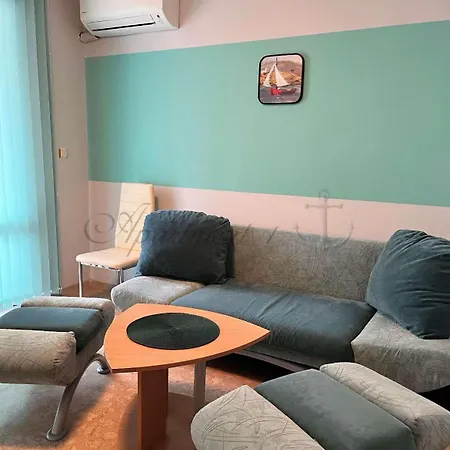 House Dimitrovi 소조폴