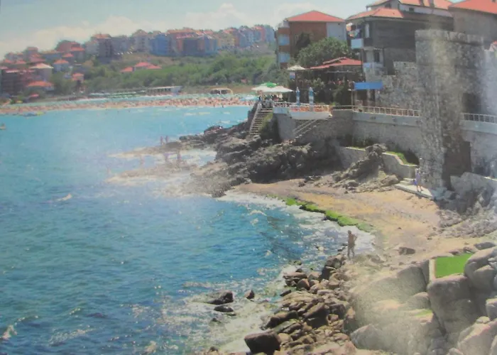 House Dimitrovi Σωζόπολη